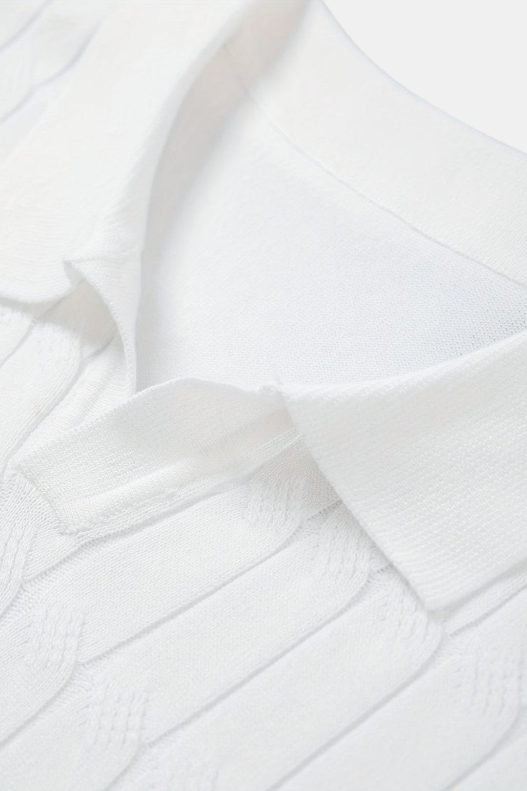 VEDORE Premium V-Ausschnitt Kabelstrick-Polo