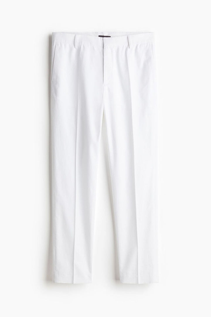 Schlanke spacige elegante Chino-Hose