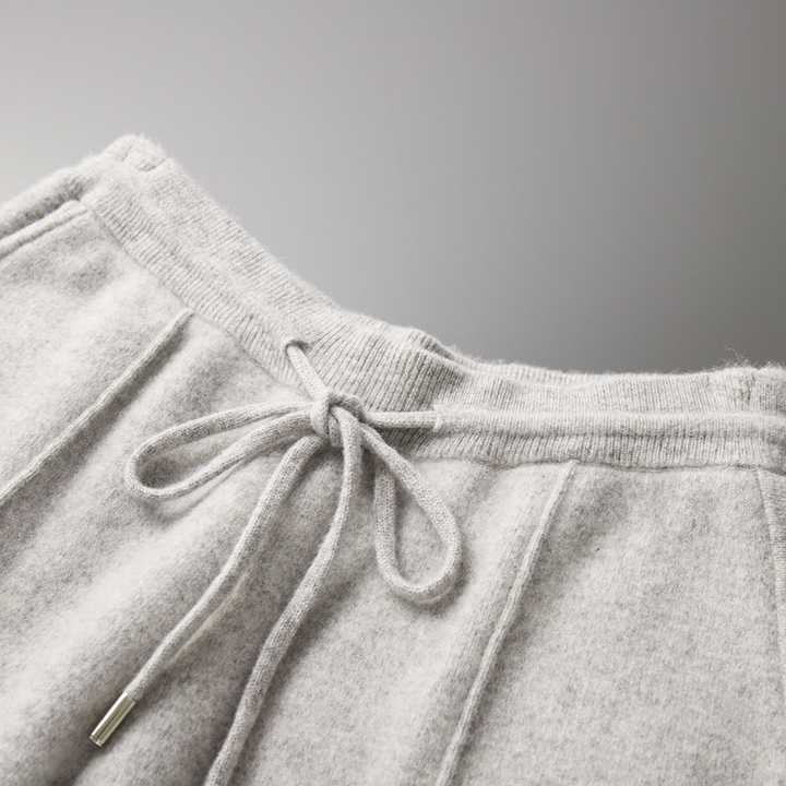 HOSE AUS 100% KASCHMIR