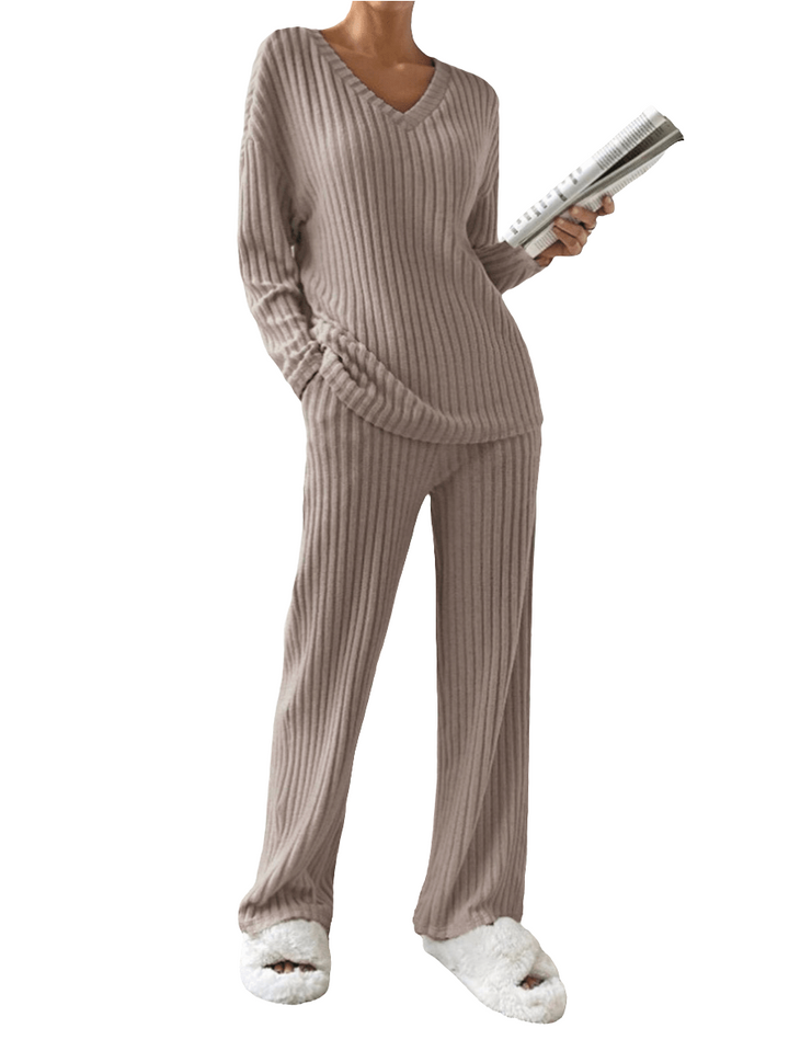 Ailionóra – Cosy & Comfortable Two-Piece Set