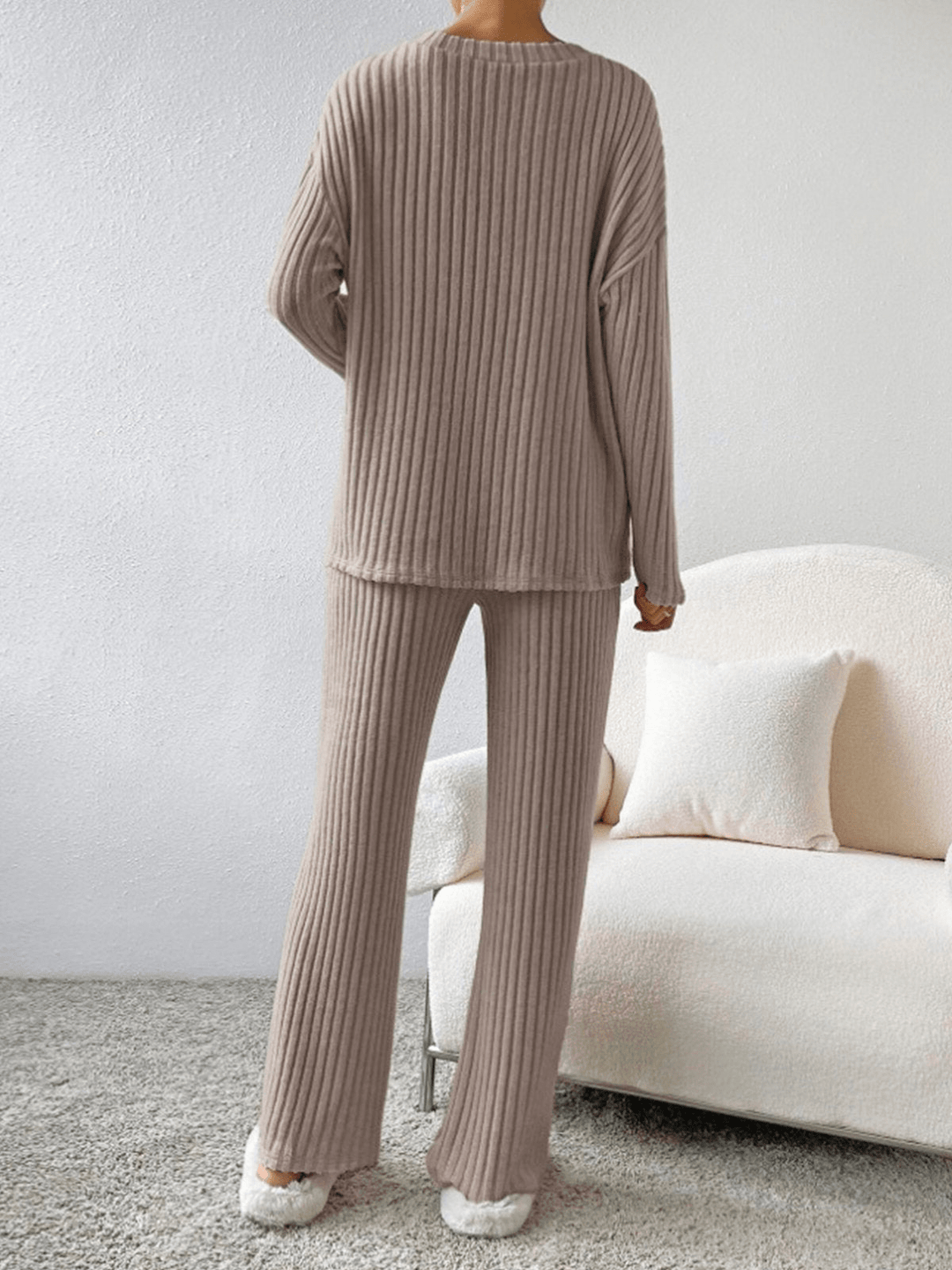 Ailionóra – Cosy & Comfortable Two-Piece Set